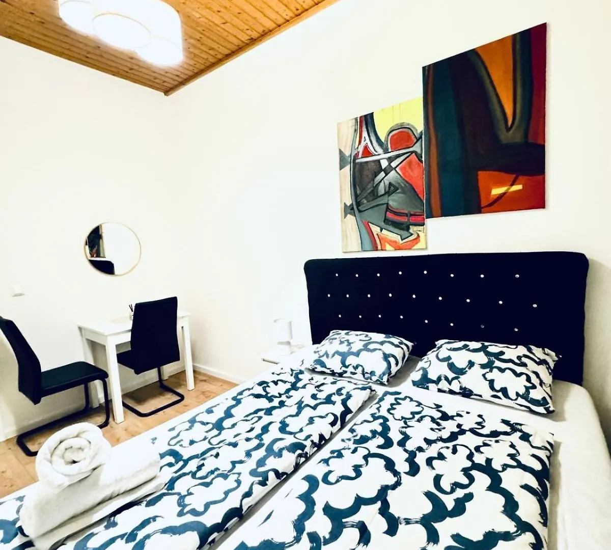 Convenient Stay 4Br Shared Apt For 11P, 10 Min To Atzgersdorf Vienna 0*,
