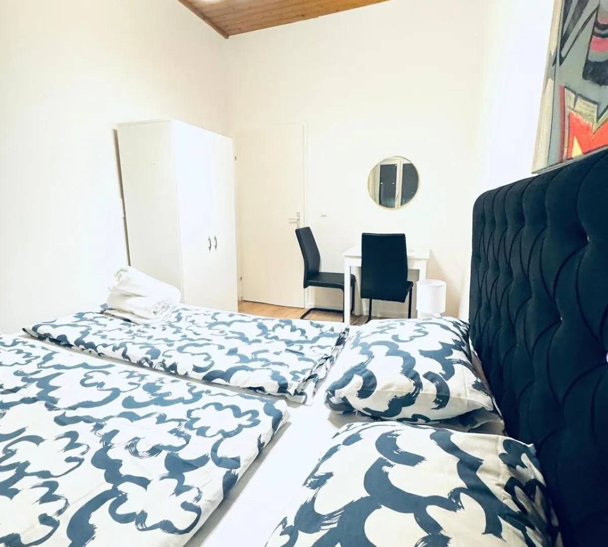 Convenient Stay 4Br Shared Apt For 11P, 10 Min To Atzgersdorf Vienna Apartment