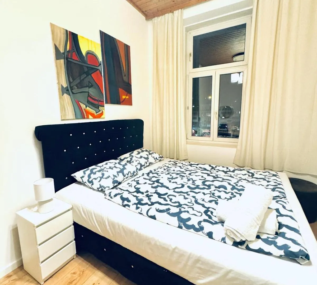 Convenient Stay 4Br Shared Apt For 11P, 10 Min To Atzgersdorf Vienna