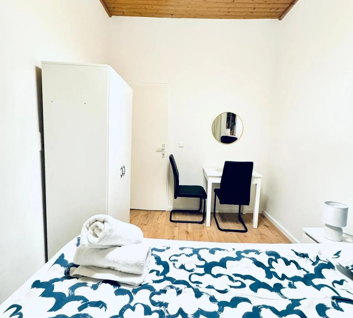 Convenient Stay 4Br Shared Apt For 11P, 10 Min To Atzgersdorf Vienna