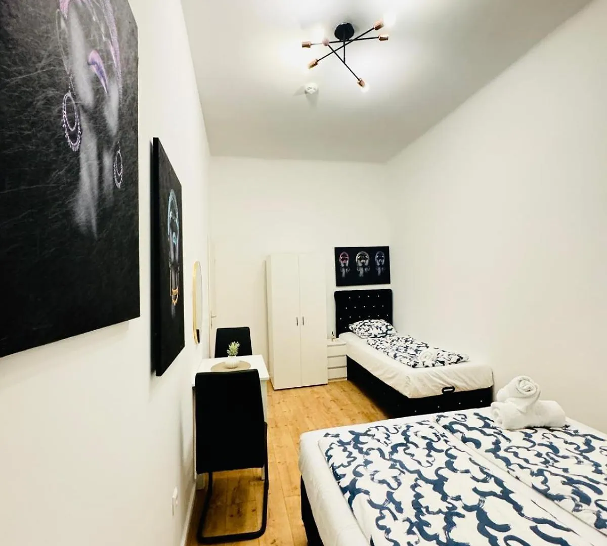 Apartment Convenient Stay 4Br Shared Apt For 11P, 10 Min To Atzgersdorf Vienna Austria