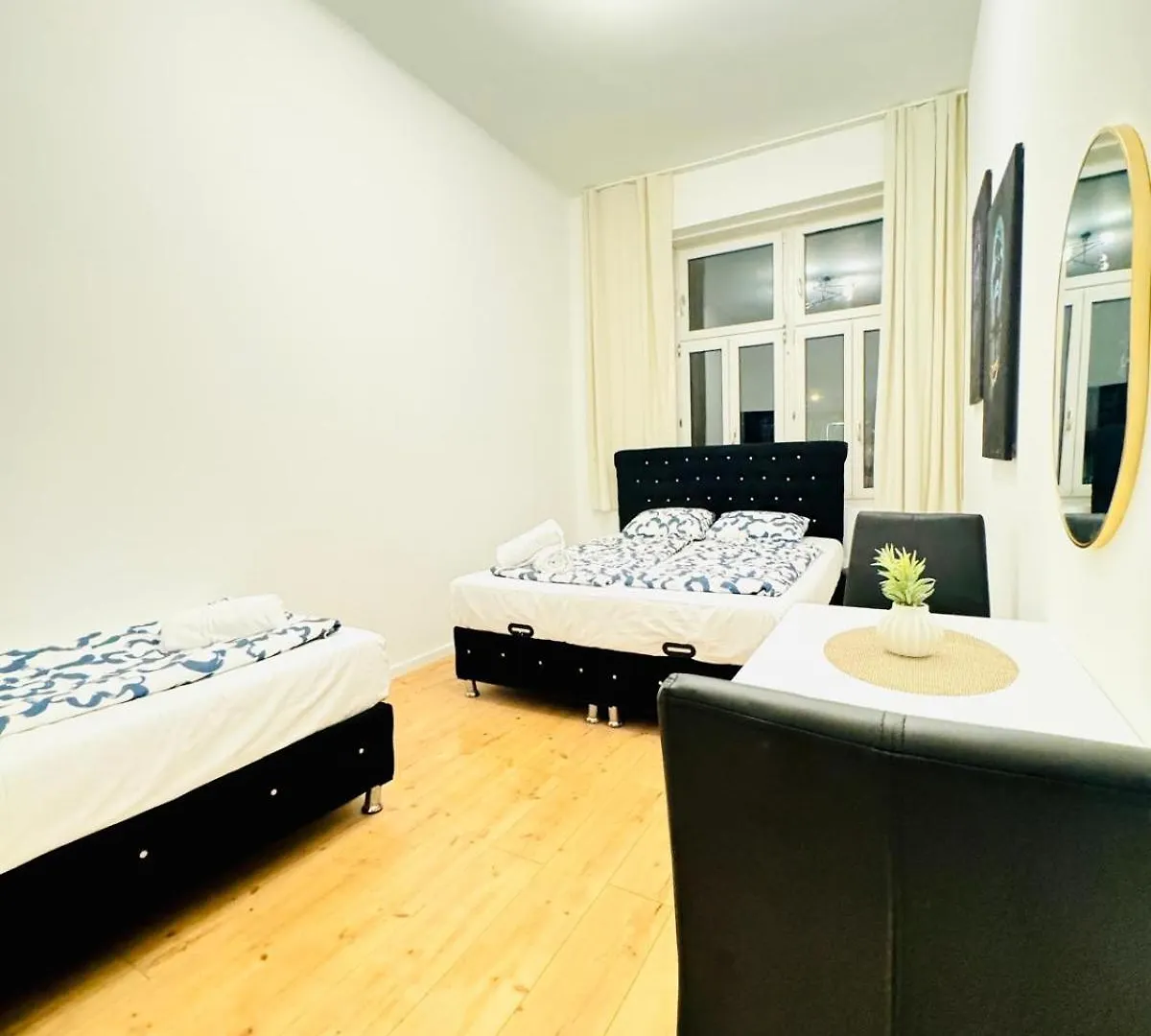 Convenient Stay 4Br Shared Apt For 11P, 10 Min To Atzgersdorf Vienna Apartment