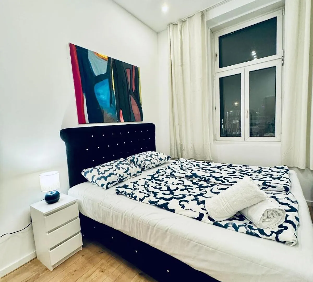 Apartment Convenient Stay 4Br Shared Apt For 11P, 10 Min To Atzgersdorf Vienna