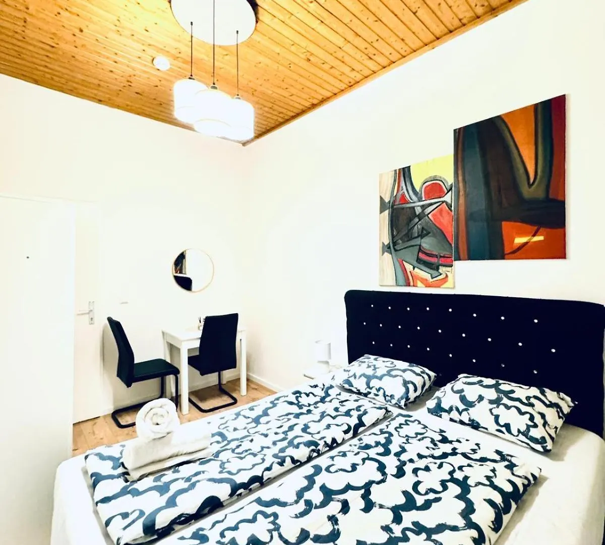 Convenient Stay 4Br Shared Apt For 11P, 10 Min To Atzgersdorf Vienna 0*,